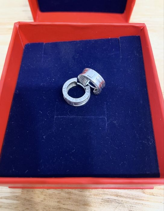 Серебряные серьги Bvlgari