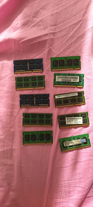 50 GB ram pt laptop cash only
