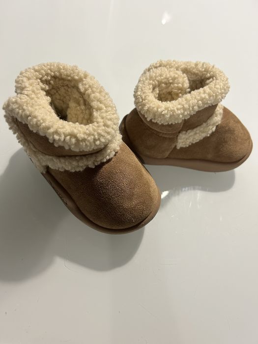 Детски Боти с велкро закопчаване - кафяви