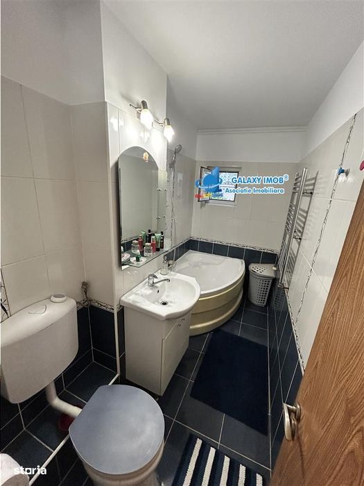 Apartament 2 camere decomandat-mobilatutilatLoc parcare-str Dunavat