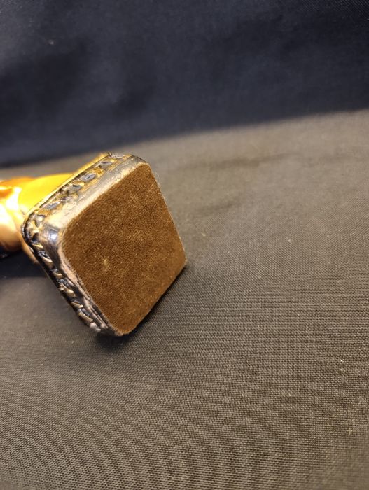 Бюст на Нефертити