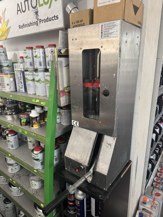 Imbuteliem Spray Vopsea in cod de culoare auto si ral