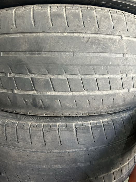 Шины 235 45 R18 3 баллона