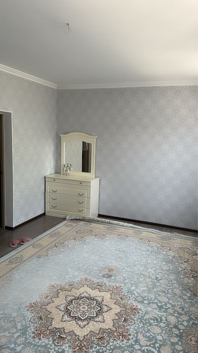 Продам спальный гарнитур