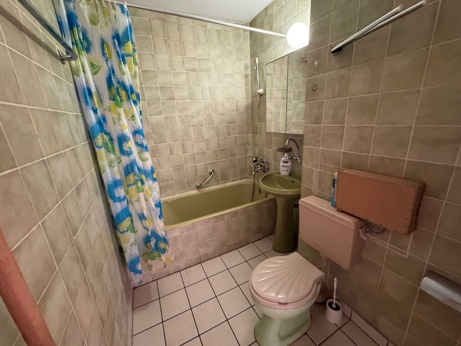 Продава се Тристаен апартамент в София, Надежда 2 - 90 кв.м за 1332 €/кв.м - Снимка #10