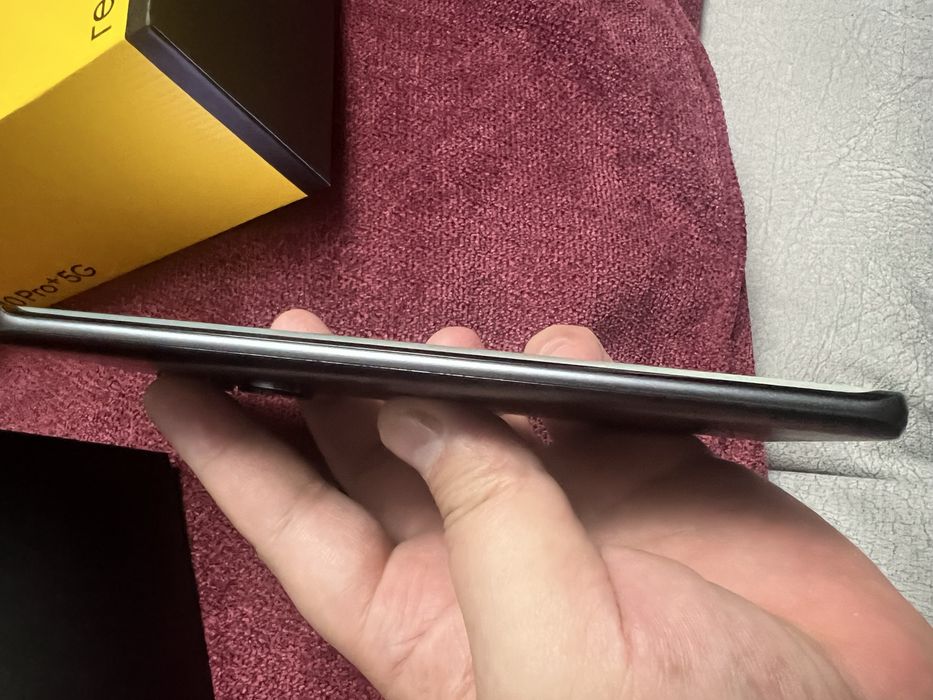 Realme 10 pro + (12/256)