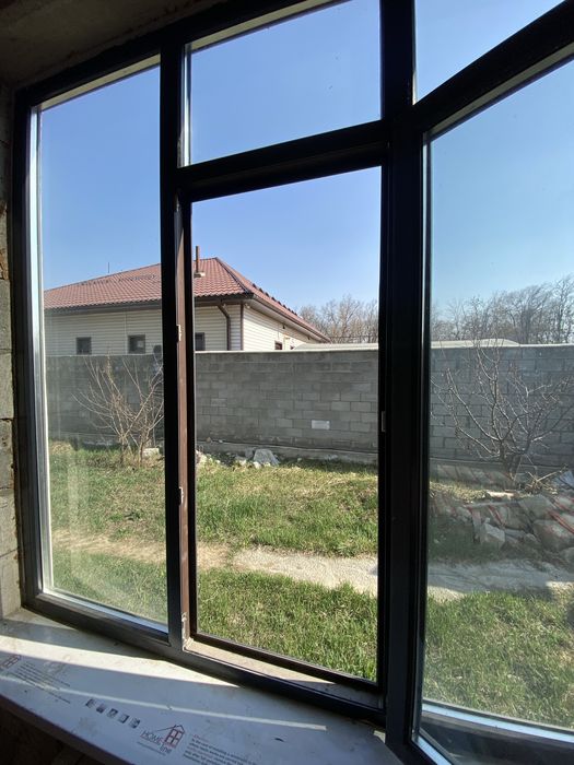 Продам 5ти камерное немецкое окно 2х2м