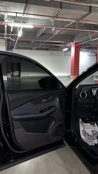 Срочнo Donfeng Forthing t5 evo gibrid