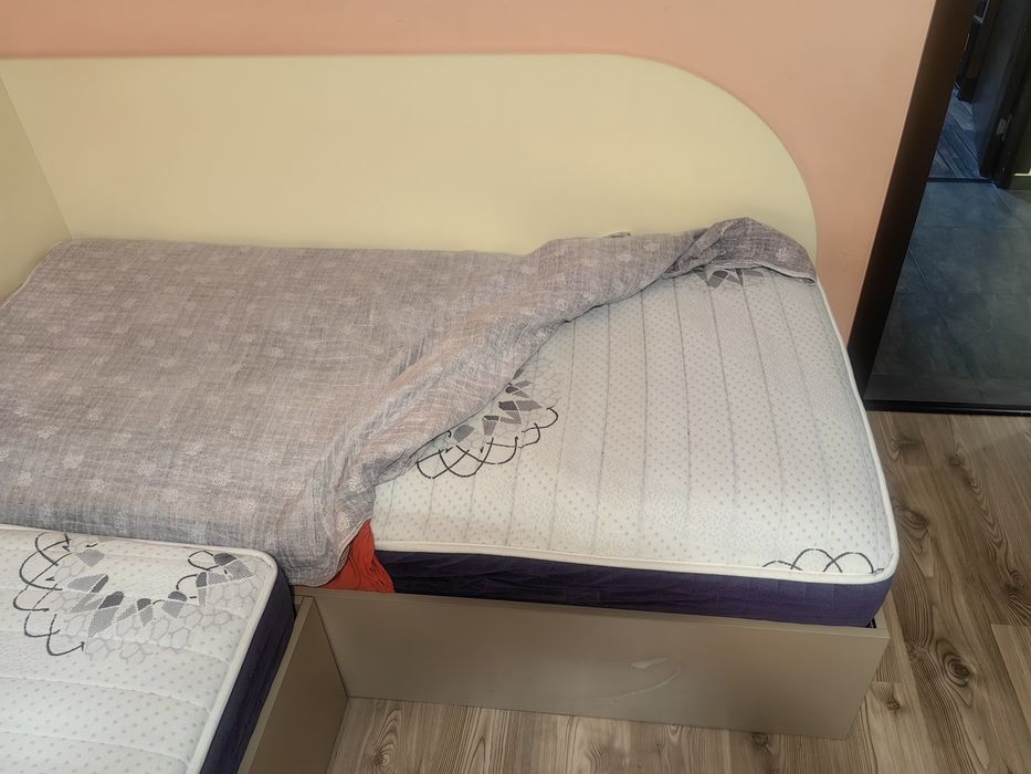 Легла-ъгълчета 2бр.