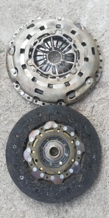 Съединител за Фолксваген шаран 240 ММ 2.8 v6