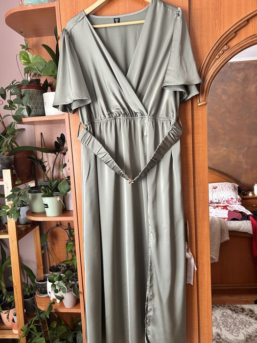 Rochie lunga noua