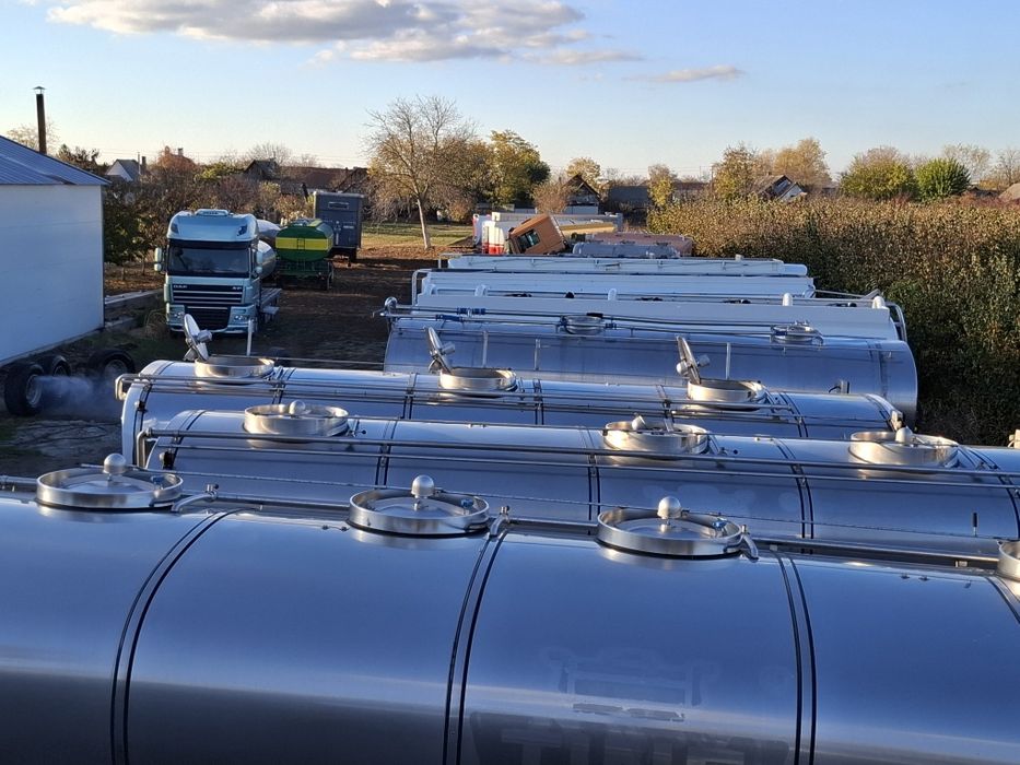 Cisternă 18000l aluminiu pe arcuri cisternă apă  Bazin apă pe stoc