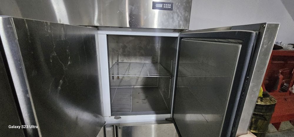 Продам холодильник+ морозильник.