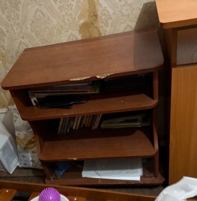 Мебель кровать тумба компьютерный стол сотилади