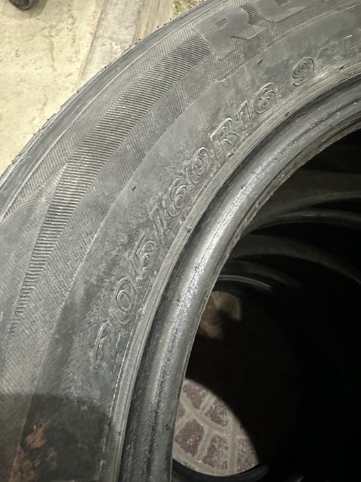Шины 205/60R16 (4шт)