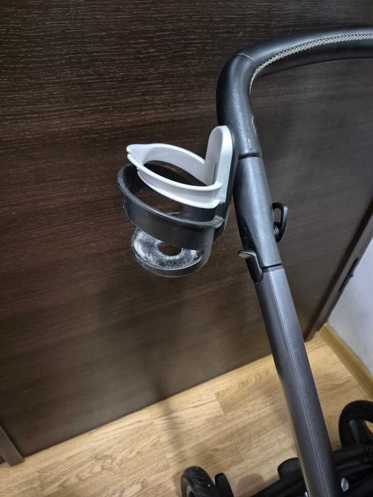 Продавам детска количка Peg Perego book 51S