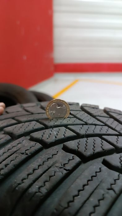Зимни или летни гуми  Bridgestone blizzak