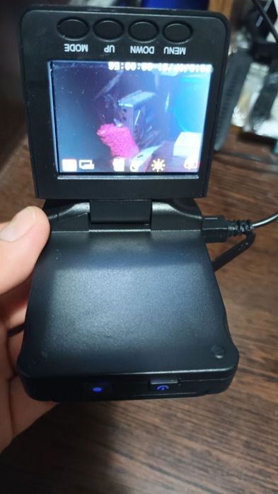 camera auto cu acumulator si incarcator la priza bricheta.