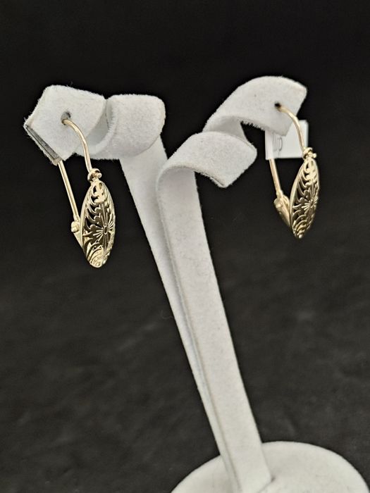 НОВИ Златни обеци 2.87гр / 14К