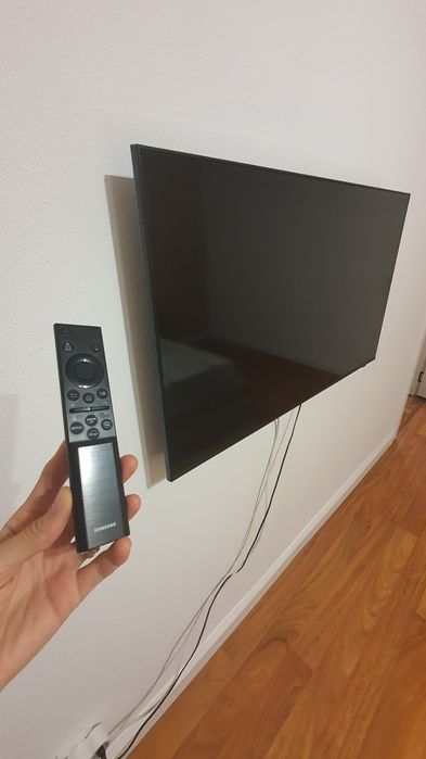 Televizor  Samsung  4K Ultra HD, Smart 108cm