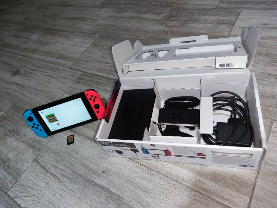 Nintendo swich v1-v2( 1x joc fizic- 7 digitale) card memorie dedicat !