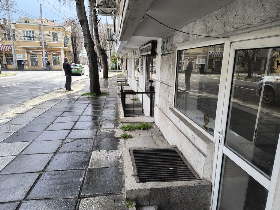 Продава се Магазин в Варна, Метро - 12 кв.м за 2019 €/кв.м - Снимка #9