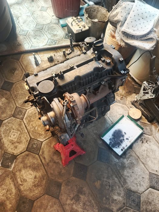 Продам двигатель на саньенг актион 2.0 дизель