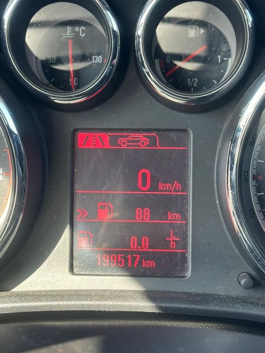 Opel Astra J. 1.6 + GPL