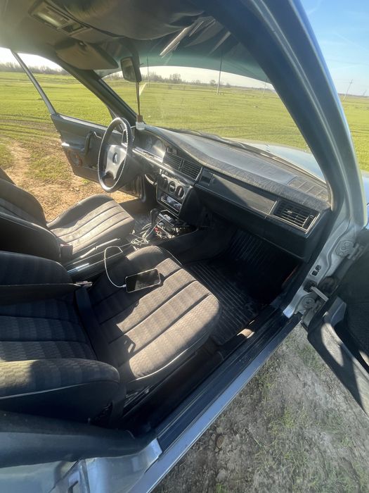 продам мерседес 190