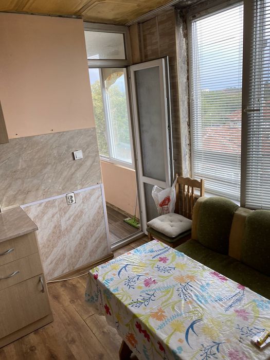 Продавам апартамент