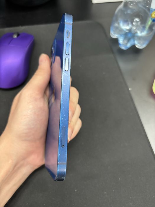 Iphone 12 в хорошем состоянии