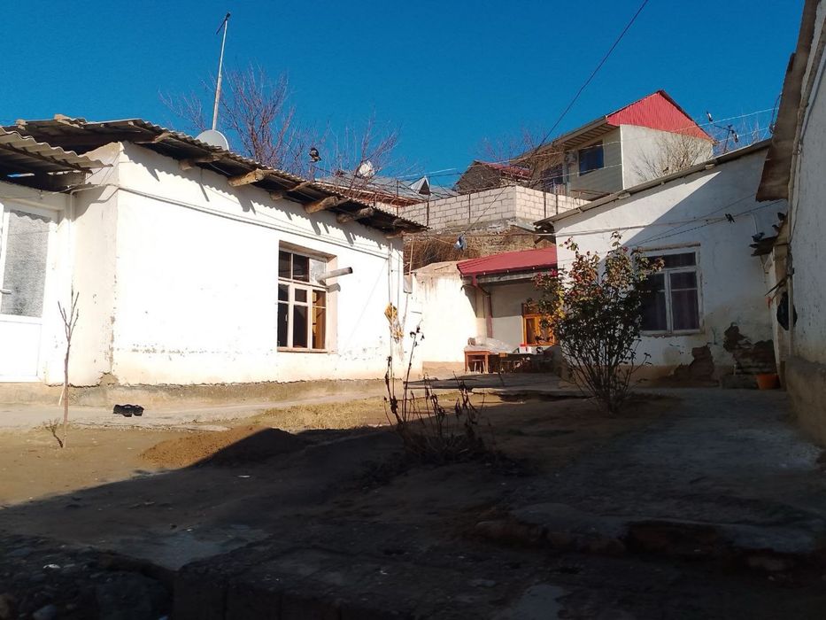 Продаётся дом в центре - Кирпичка, 7 соток