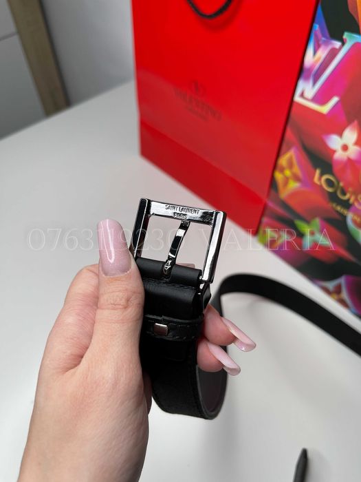 Curea Y4ves Sa7int La7uren7t - catarama neagra lucioasa