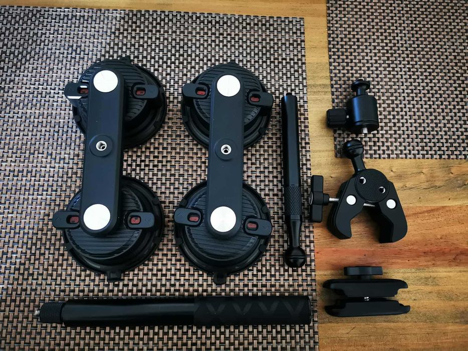 Set sistem prindere masina cu ventuze + stick camera actiune Insta360