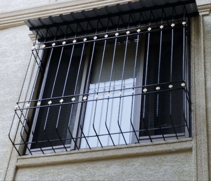 Reshotka naves darvaza perela kazerok kaletka