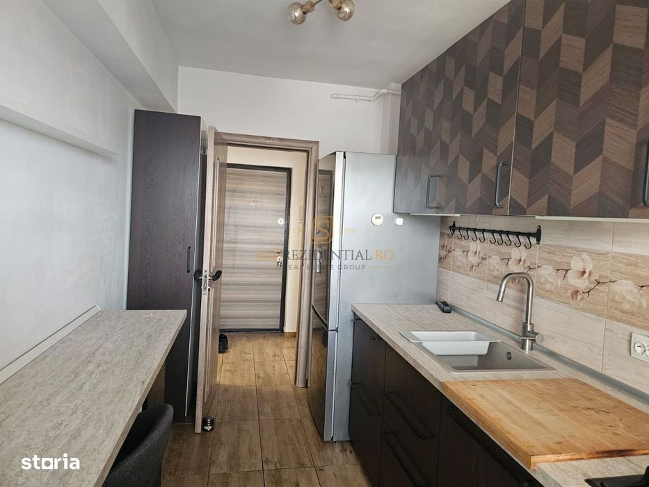 Apartament de inchiriat, 2 camere, 2 locuri de parcare, metrou Leonida
