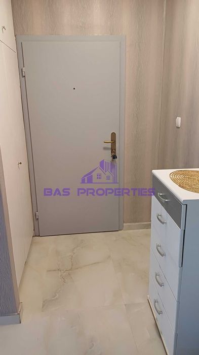 Дава се под наем Тристаен апартамент в София, Люлин 7 - 68 кв.м за 450 € - Снимка #9