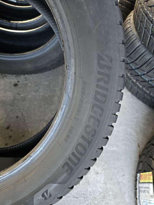 225/55/18 BRIDGESTONE 4бр