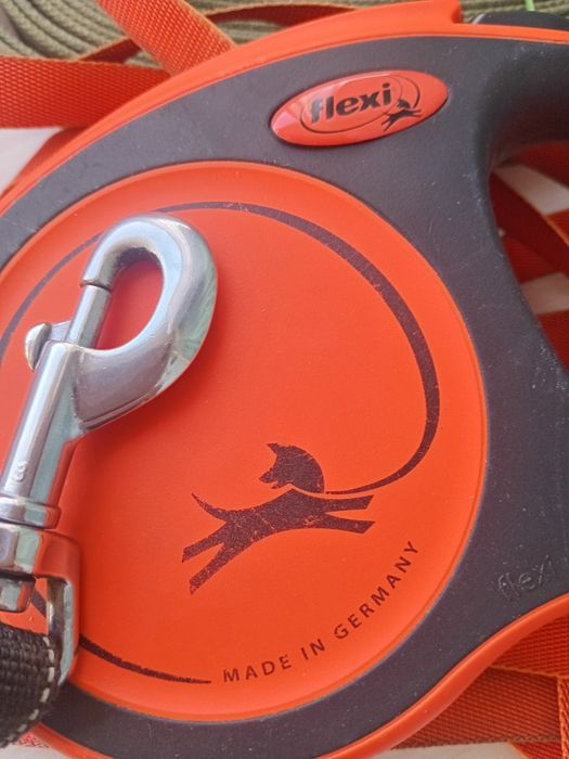 Поводки для крупных собак.