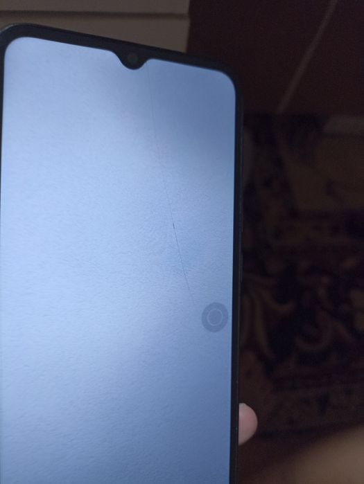 Продаю Redmi 9C 4+2/128