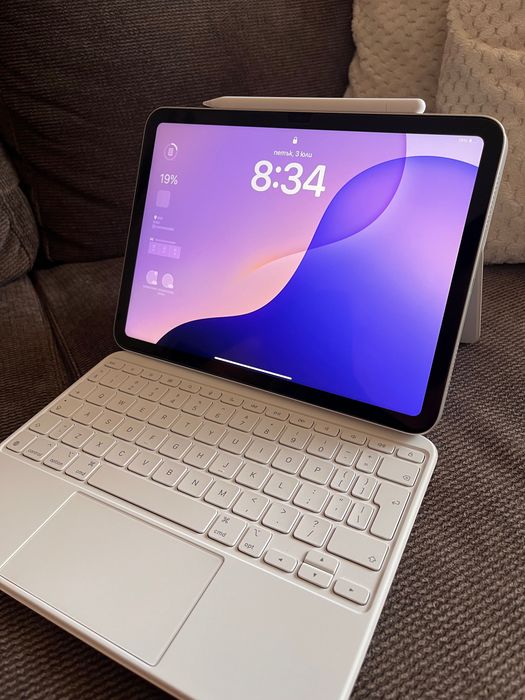 iPad Magic Keyboard