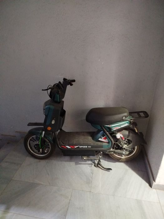 Skuter. Holati yangi