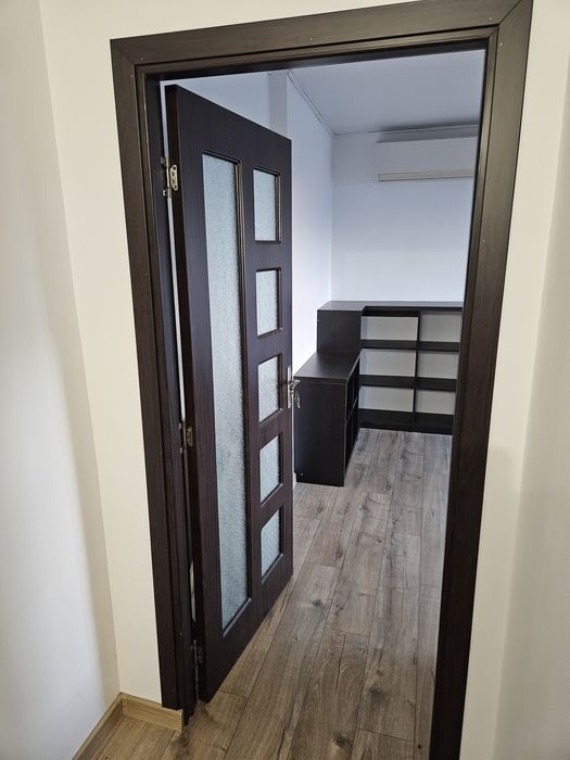 Usi de interior,maro