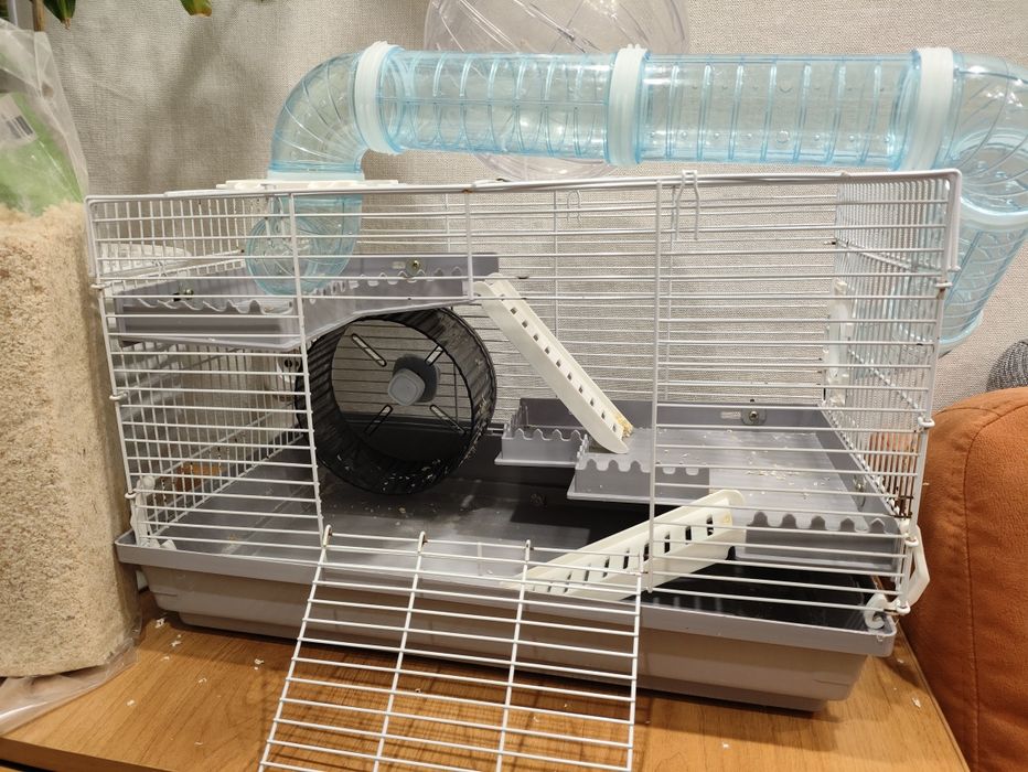 Все для хомяка, продам.