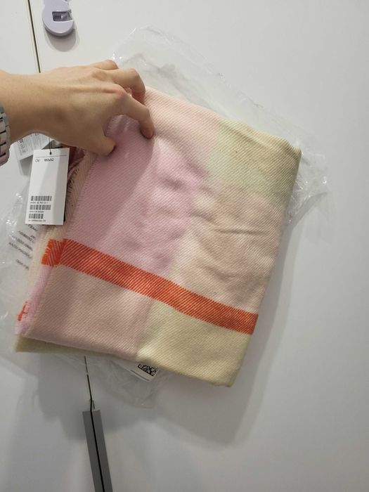 Fular NOU, pt cadouri tarzii