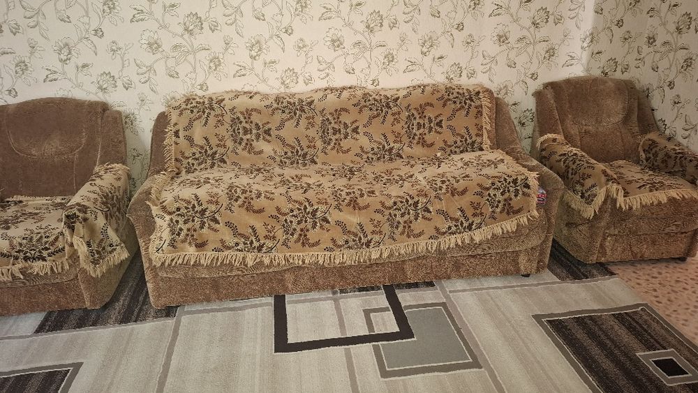 Диван и 2 кресла