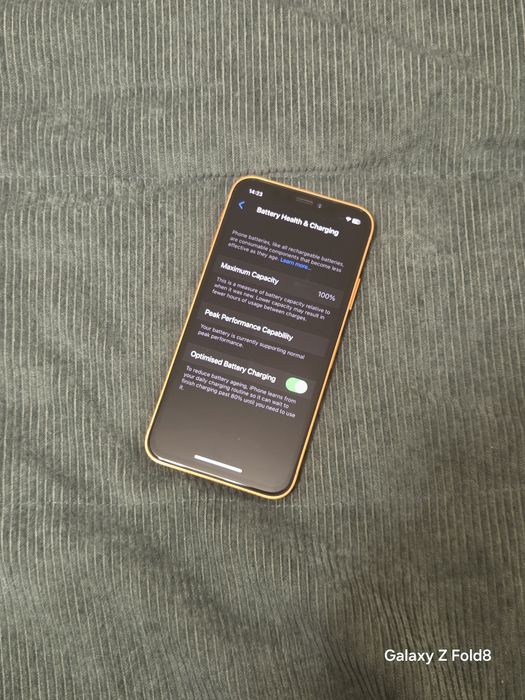 iPhone X / iPhone 17 Pro