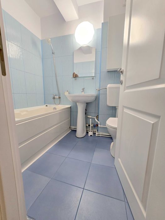 Inchiriere apartamet 3camere, Iozefin, aproape de Nokia direct de la proprietar