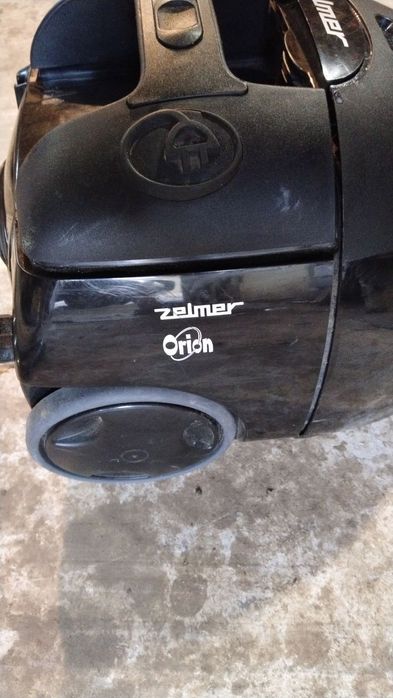 Прахосмукачка Zelmet