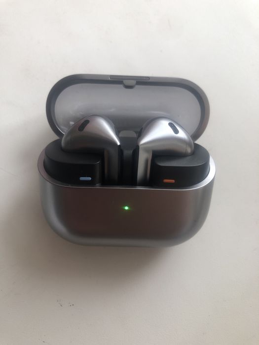 Наушники Samsung Buds 3